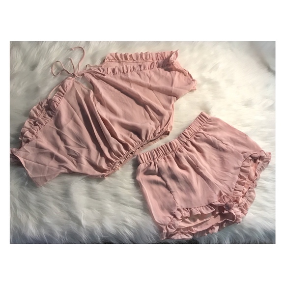 Open Sleeve Ruffle Top with Bottom - Picture 2 of 3